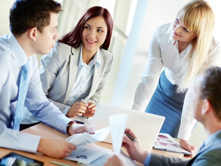 மாணவர்களை இலக்கு வைத்து மசாஜ் நிலையம்: பெண்கள் மூவர் கைது