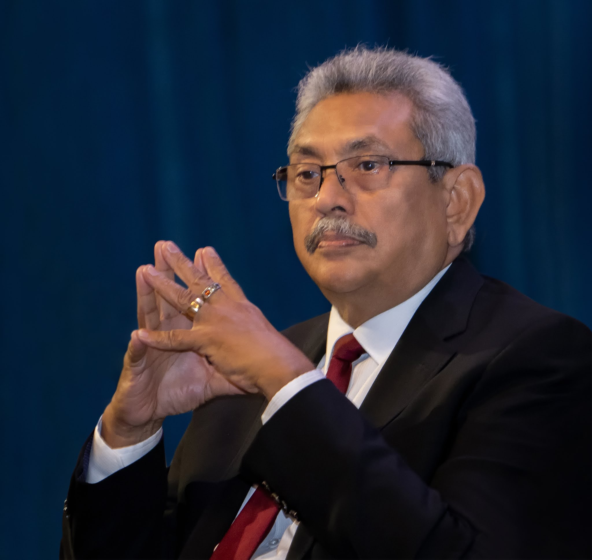 கோட்டாபய CID முன்னிலையில்..!