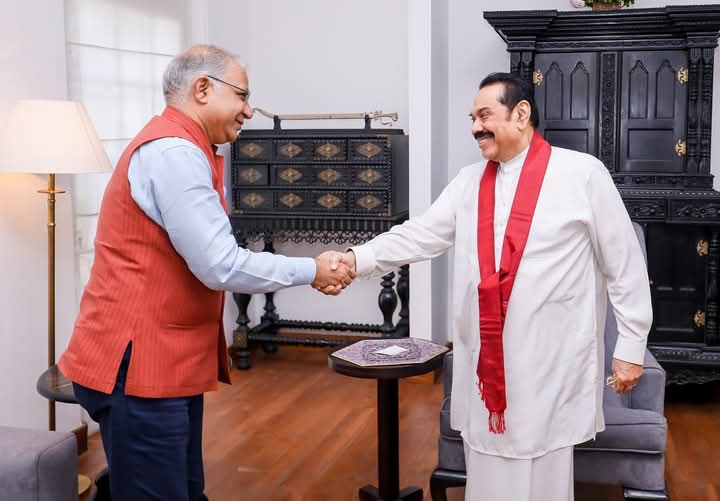 இந்திய உயர்ஸ்தானிகர் முன்னாள் ஜனாதிபதி சந்திப்பு.