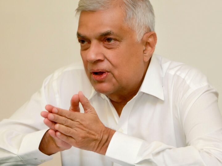 இந்தியா செல்கிறார் முன்னால் ஜனாதிபதி