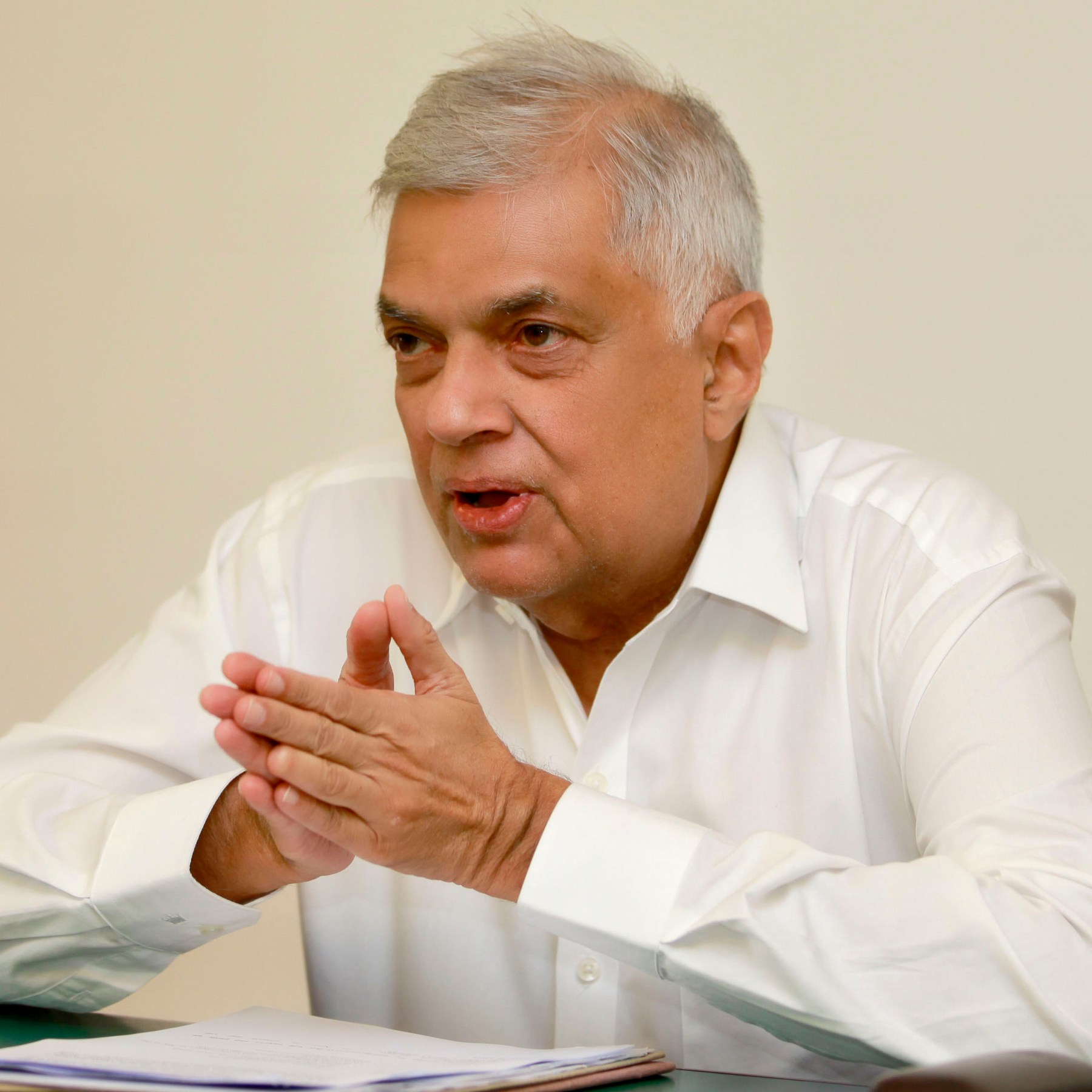 இந்தியா செல்கிறார் முன்னால் ஜனாதிபதி