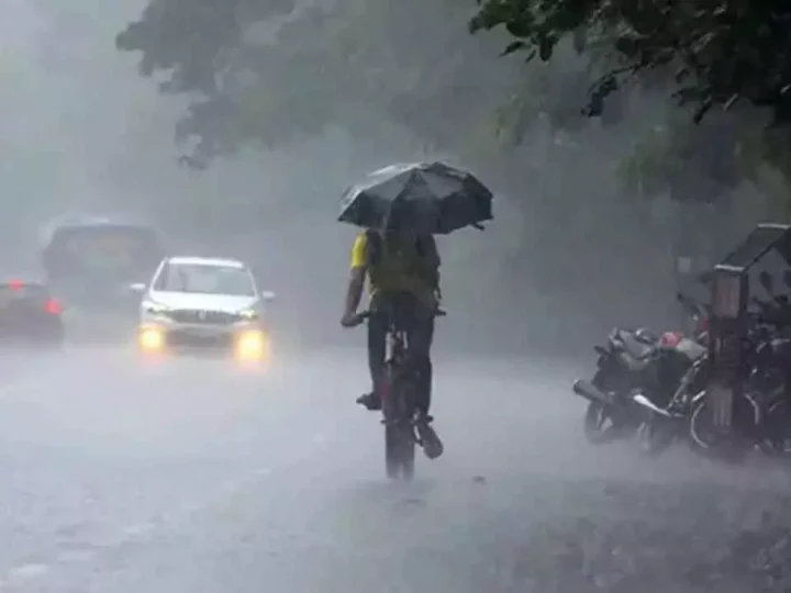 இன்றும் இடியுடன் கூடிய பலத்த மழைக்கு வாய்ப்பு