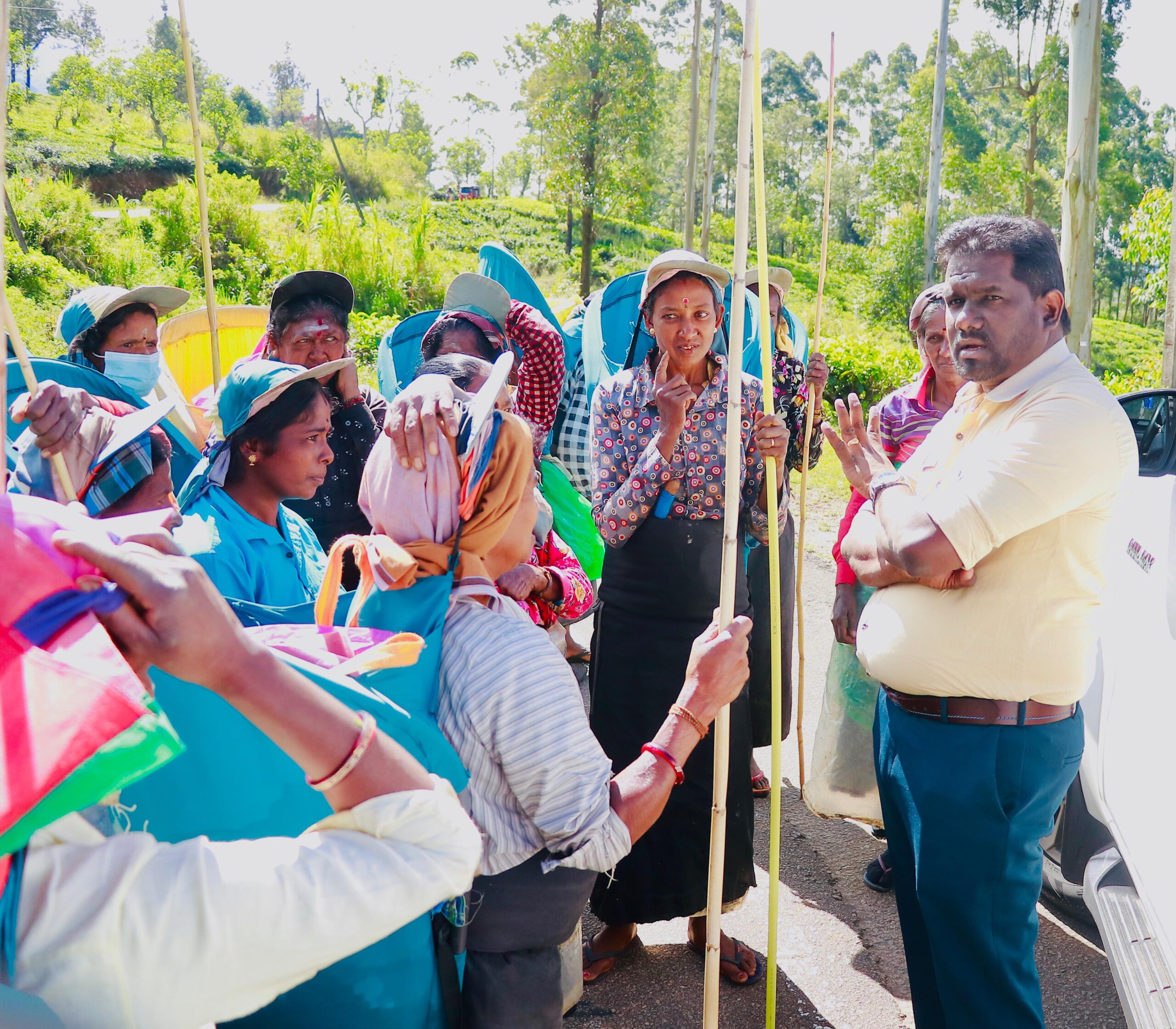 நுவரெலிய மாவட்டத்தில் மக்களுடன்  பிரதி அமைச்சர் சுந்தரலிங்கம் பிரதீப்!