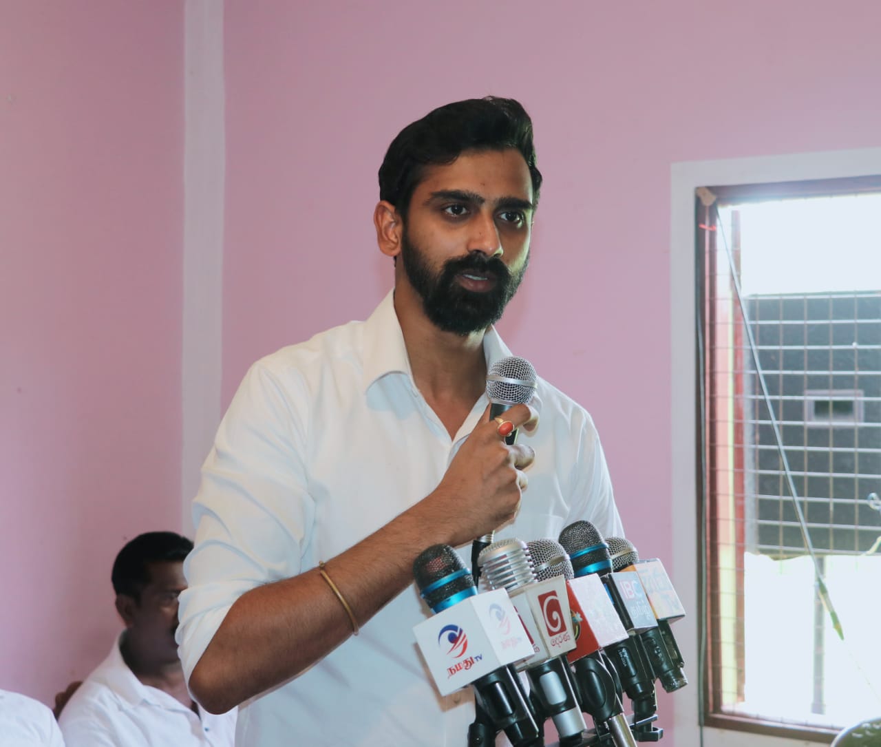 அமெரிக்காவின் புதிய வரி விதிப்பால் முதலில் பாதிக்கப்படுவது நாம்தாம்! – ஜீவன் தொண்டமான்