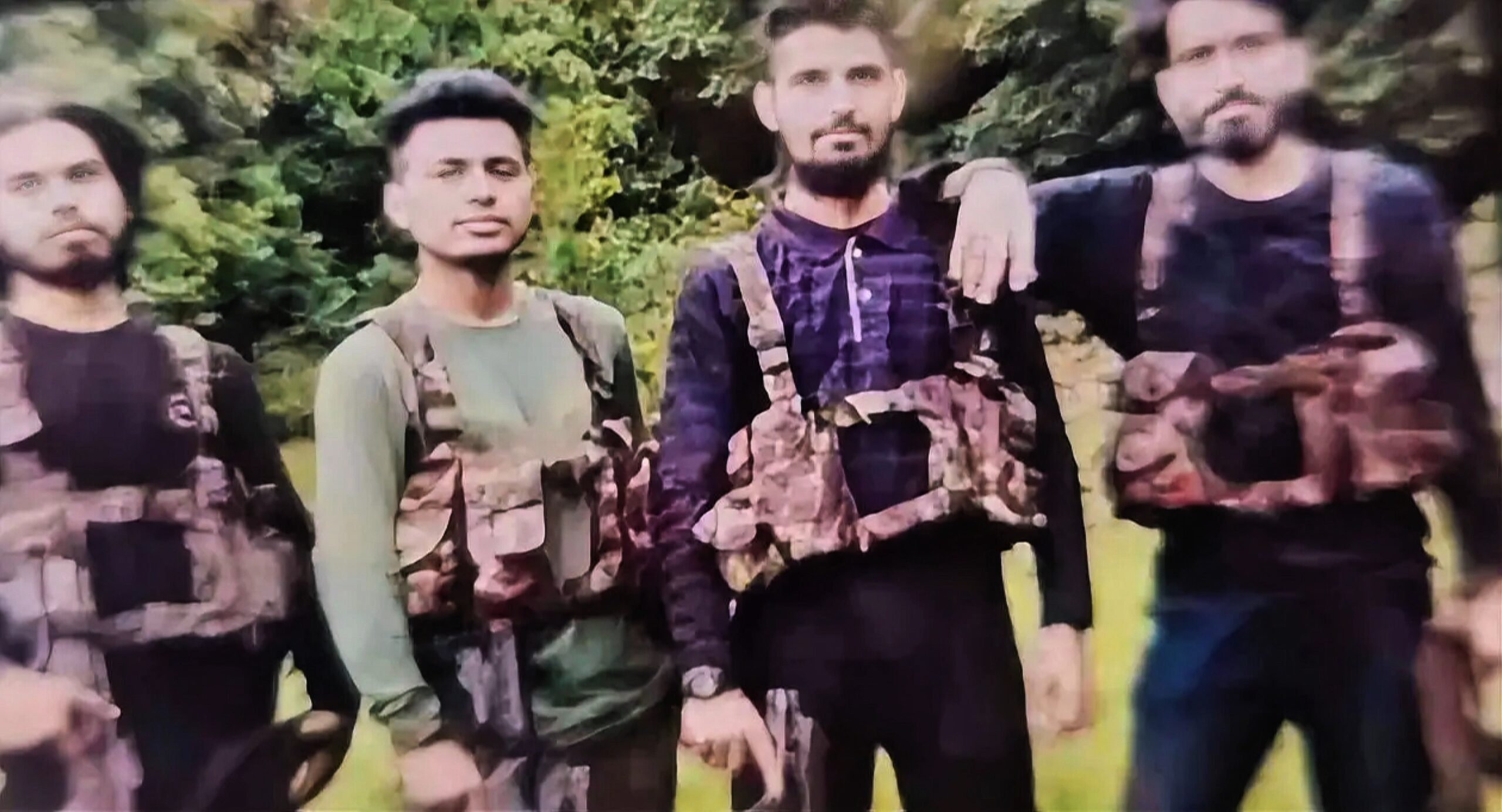 பஹல்காம் தாக்குதல் – பயங்கரவாதிகளின் படங்கள் வெளியீடு