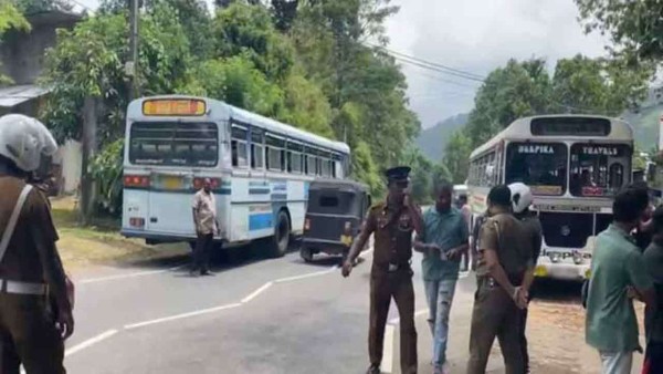 பரிசோதனையில் சிக்கிய 11 பேருந்துகள்