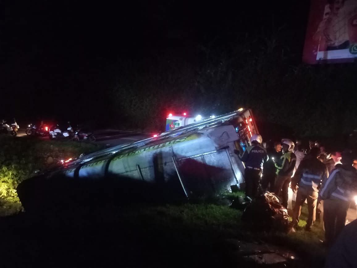 நுவரெலியாவில் விபத்து 23 பேர் வைத்திய சாலையில்