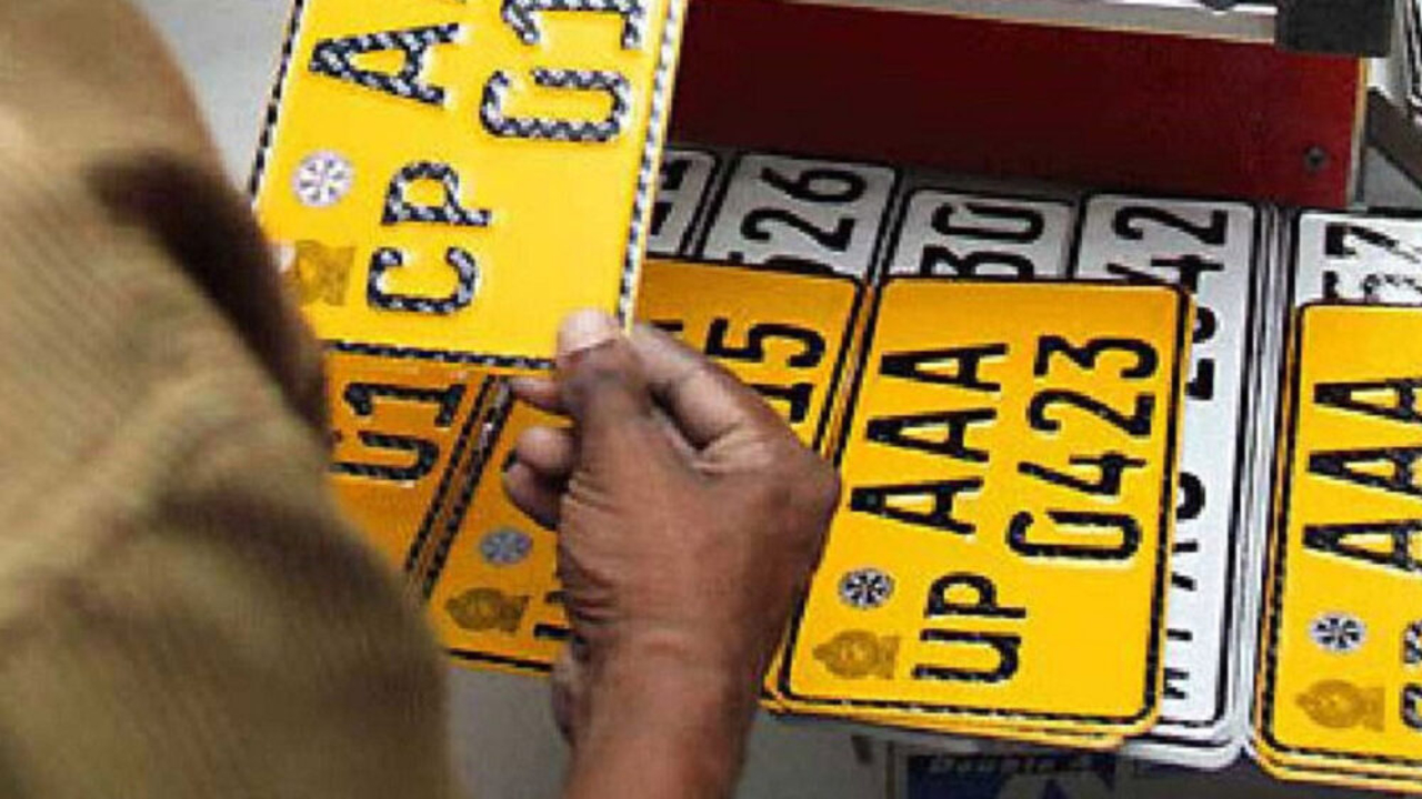 வாகன இலக்கத் தகடுகள் வழங்குவது தற்காலிகமாக நிறுத்தம்