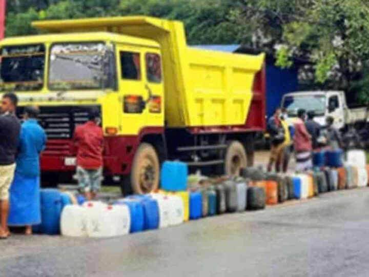 எரிப்பொருள் வழங்குவது உடனடியாக நிறுத்தப்பட்டு உள்ளது