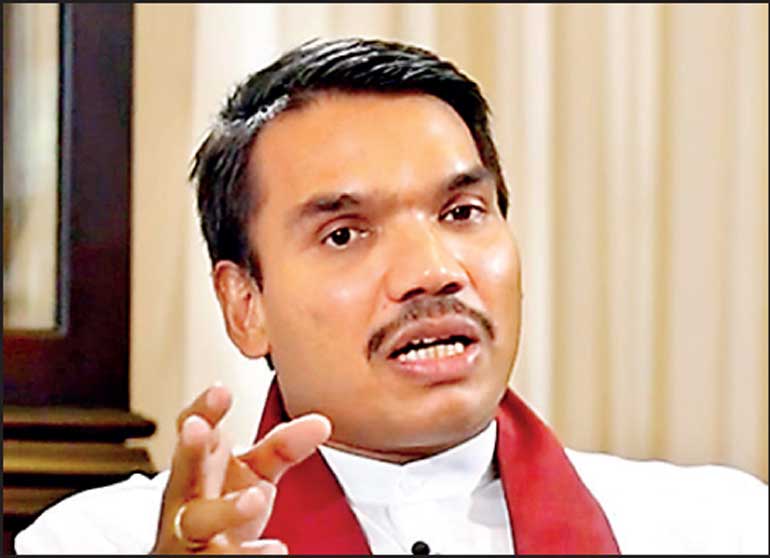 அரசாங்கத்தை கண்டிக்கும் ராமல்