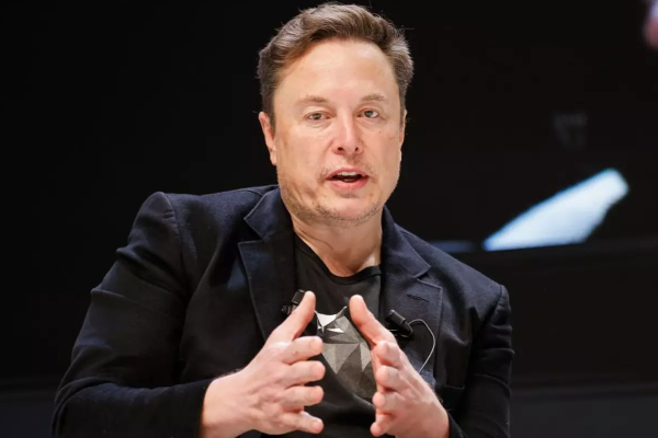 புதிய கட்சியை தொடங்கினார் எலன் மஸ்க்