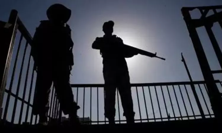 பேரூந்தில் பயணித்த 9 பேர் சுட்டுக் கொலை