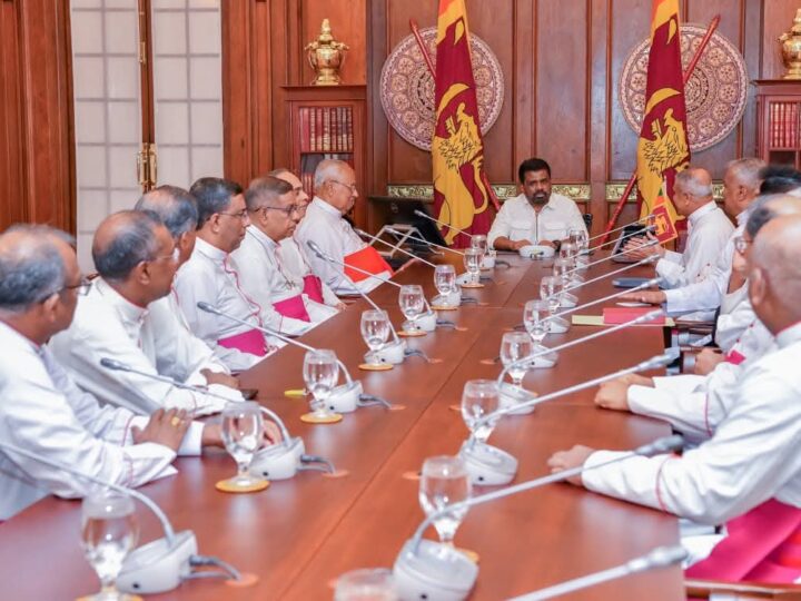 கர்தினால்  ஆண்டகை மற்றும் கத்தோலிக்க ஆயர்கள் பேரவை ஜனாதிபதியை சந்தித்தது!