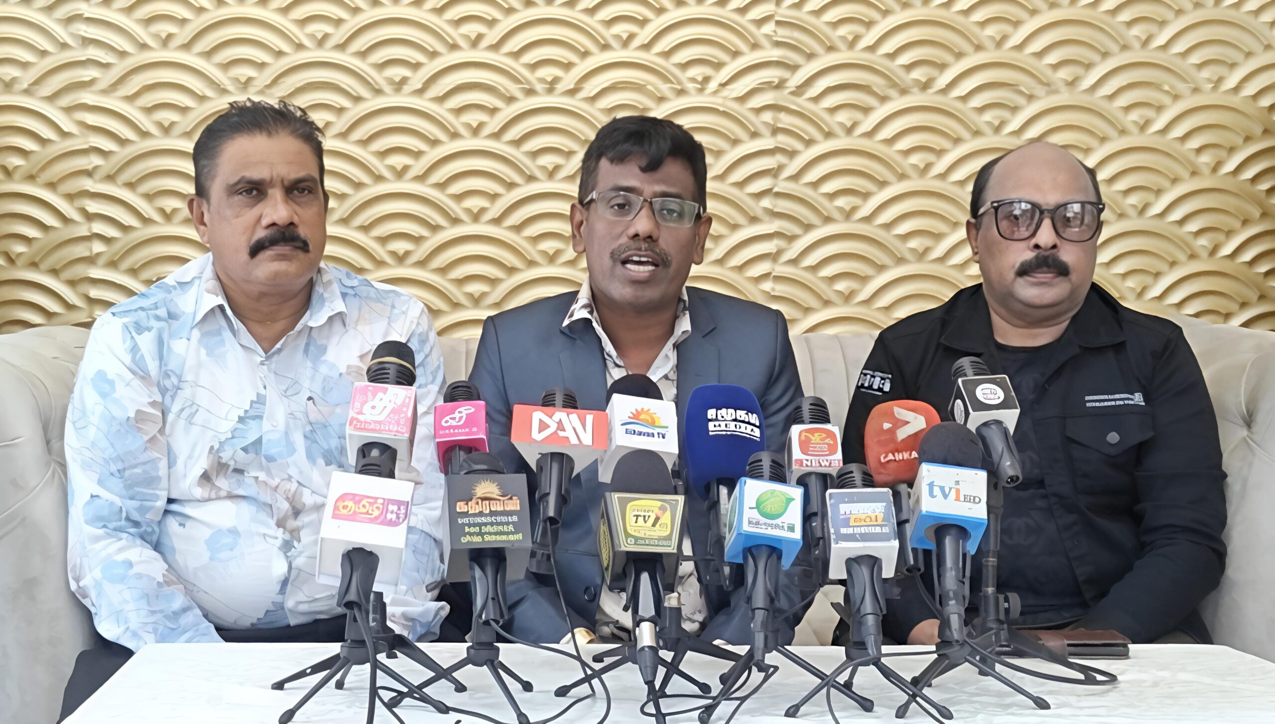 உலகத் தமிழ் & சிங்கள கலைப் பண்பாட்டு விழா!