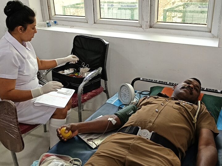 159வது பொலிஸ் தினத்தை முன்னிட்டு ஹட்டன் பொலிஸ் நிலையத்தில் இரத்ததானம்!