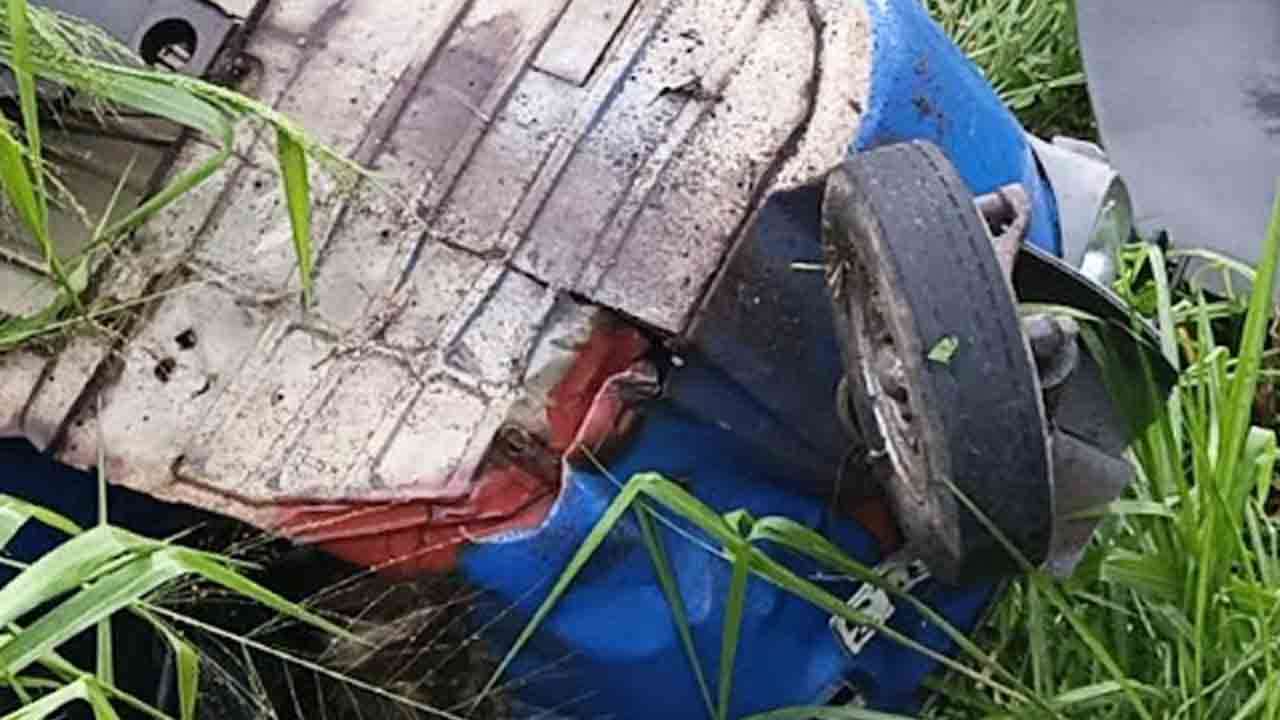 மரண வீட்டுக்குச் சென்ற ஓட்டோ!