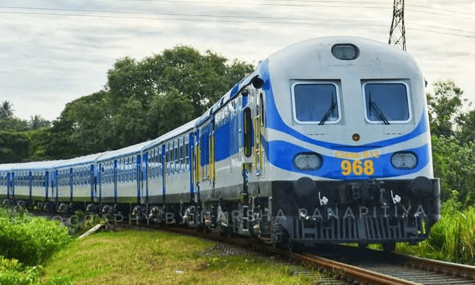 யாழ்தேவி ரயில் மந்தகதியில் ஓடும்