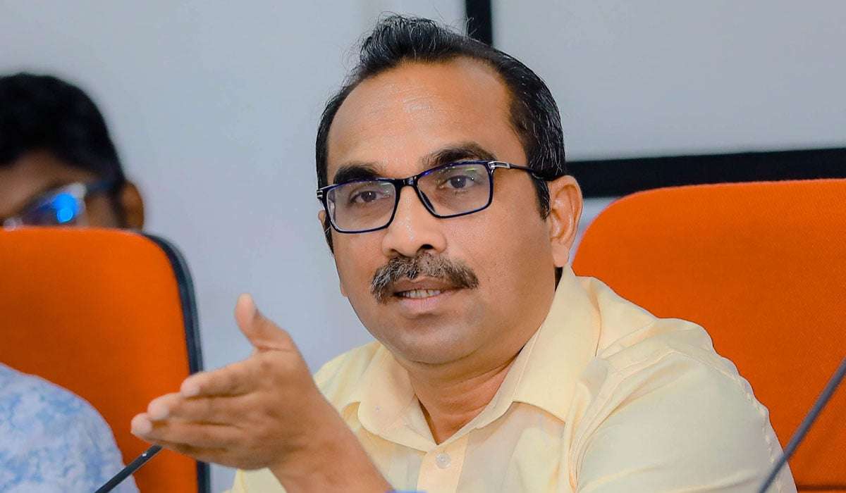 நெடுந்தீவில் எரிபொருள் நிரப்பு நிலையம் – அமைச்சர் பிமல்