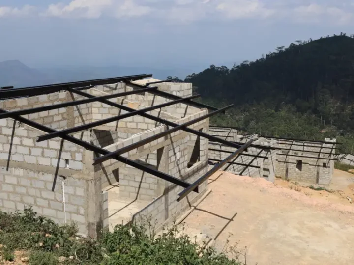 வீடமைப்புத் திட்டப் பணிகள் துரிதம்