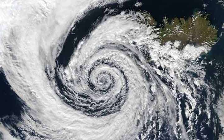 கரையைக் கடந்தது மோந்தா சூறாவளி