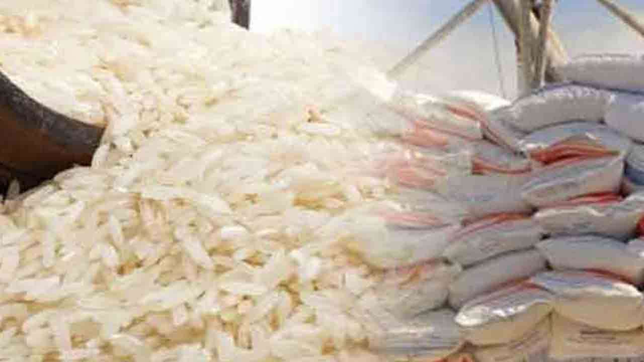 அரிசி இறக்குமதியால் சதொசவுக்கு ரூ.1500 கோடி நட்டம்!