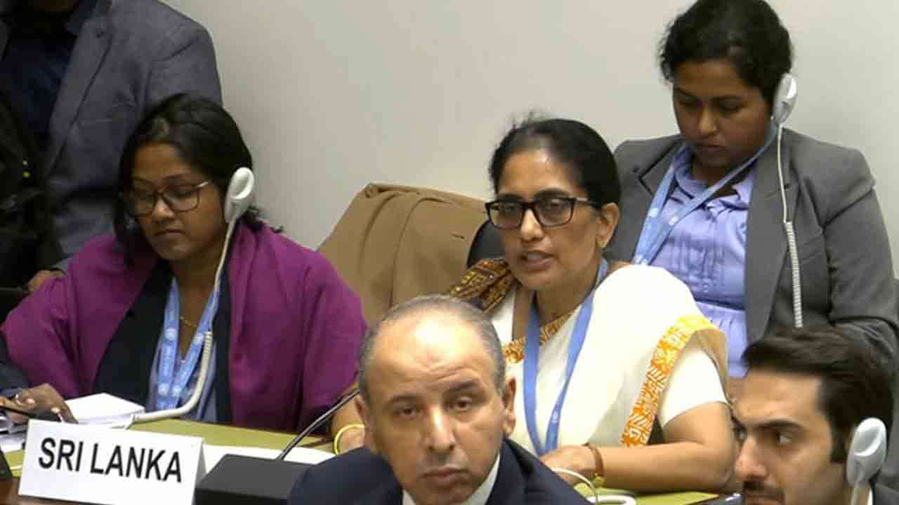 ஜெனீவா தீர்மானத்தை நிராகரித்துள்ள அரசாங்கம்