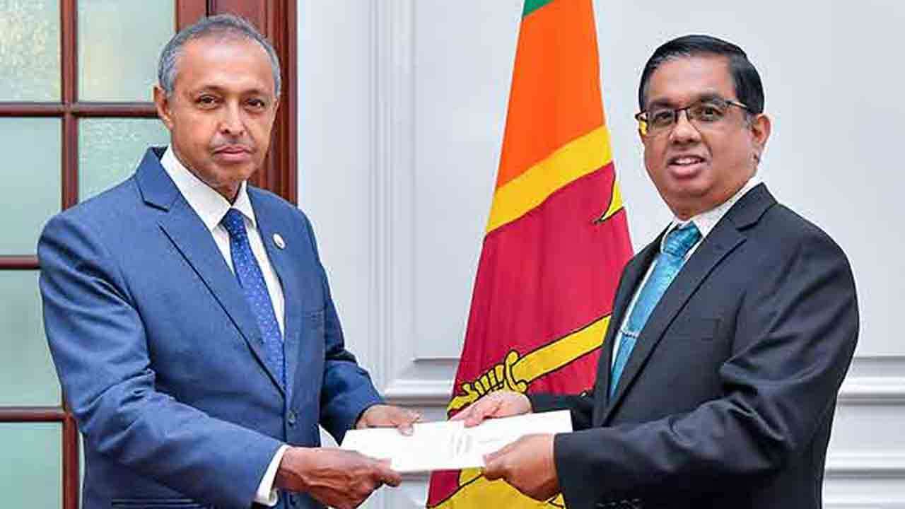 போக்குவரத்து நெடுஞ்சாலைகள் அமைச்சுக்குப் புதிய செயலாளர்