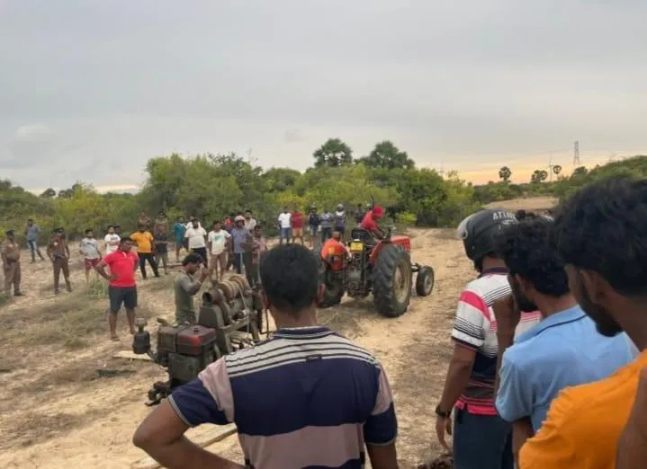 மன்னாரில் மணல் ஆய்வுக்குழு மக்களால் விரட்டியடிப்பு