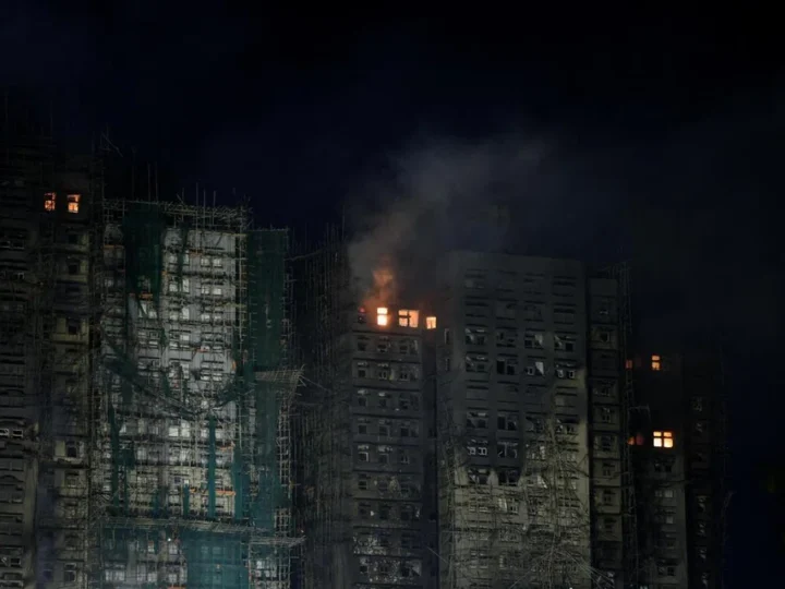 ஹொங்கொங் தீவிபத்து பலி எண்ணிக்கை அதிகரிப்பு