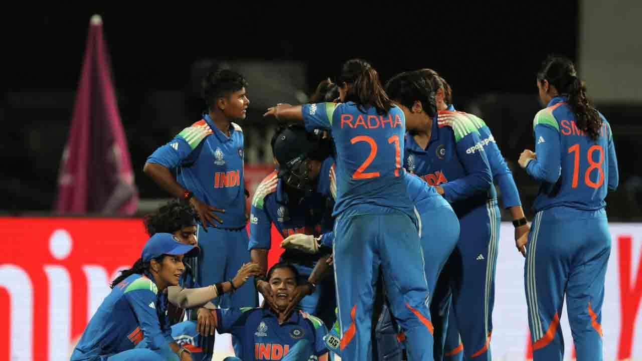 மகளிர் உலகக் கிண்ணத்தை வென்றது இந்தியா