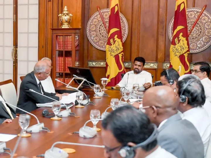 இலங்கை தமிழரசுக் கட்சி பிரதிநிதிகள் ஜனாதிபதியுடன் சந்திப்பு