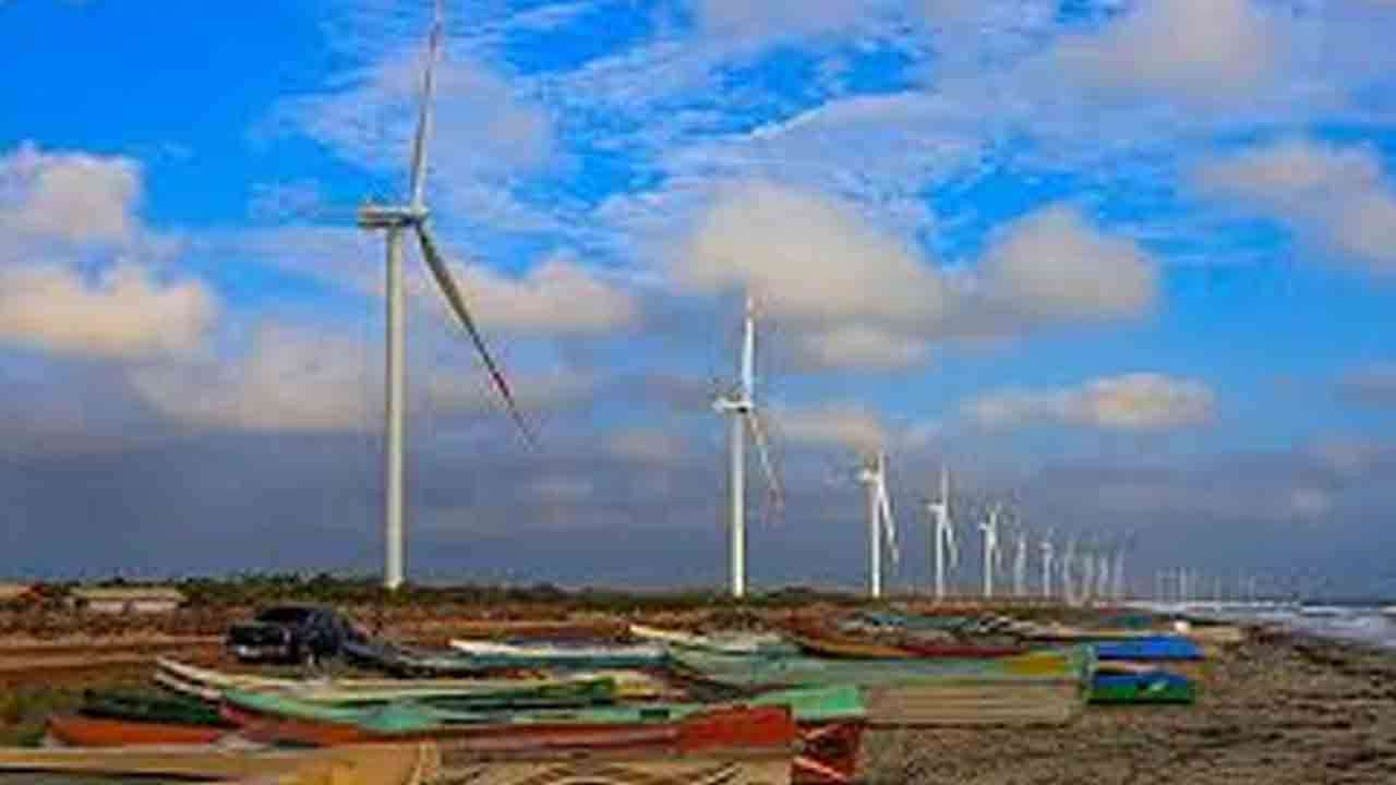 மன்னார் காற்றாலை மின் உற்பத்தி திட்டத்தை இடைநிறுத்த தீர்மானம்