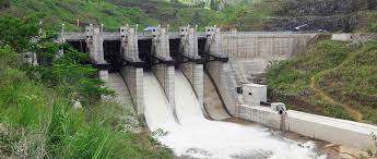 கொத்மலை அணைக்கட்டுப்பகுதியில் கனரக வாகனப் போக்குவரத்து நிறுத்தம்