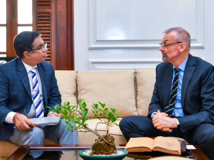 ஜனாதிபதியின் செயலாளர் – பிரான்ஸ் தூதுவர் சந்திப்பு