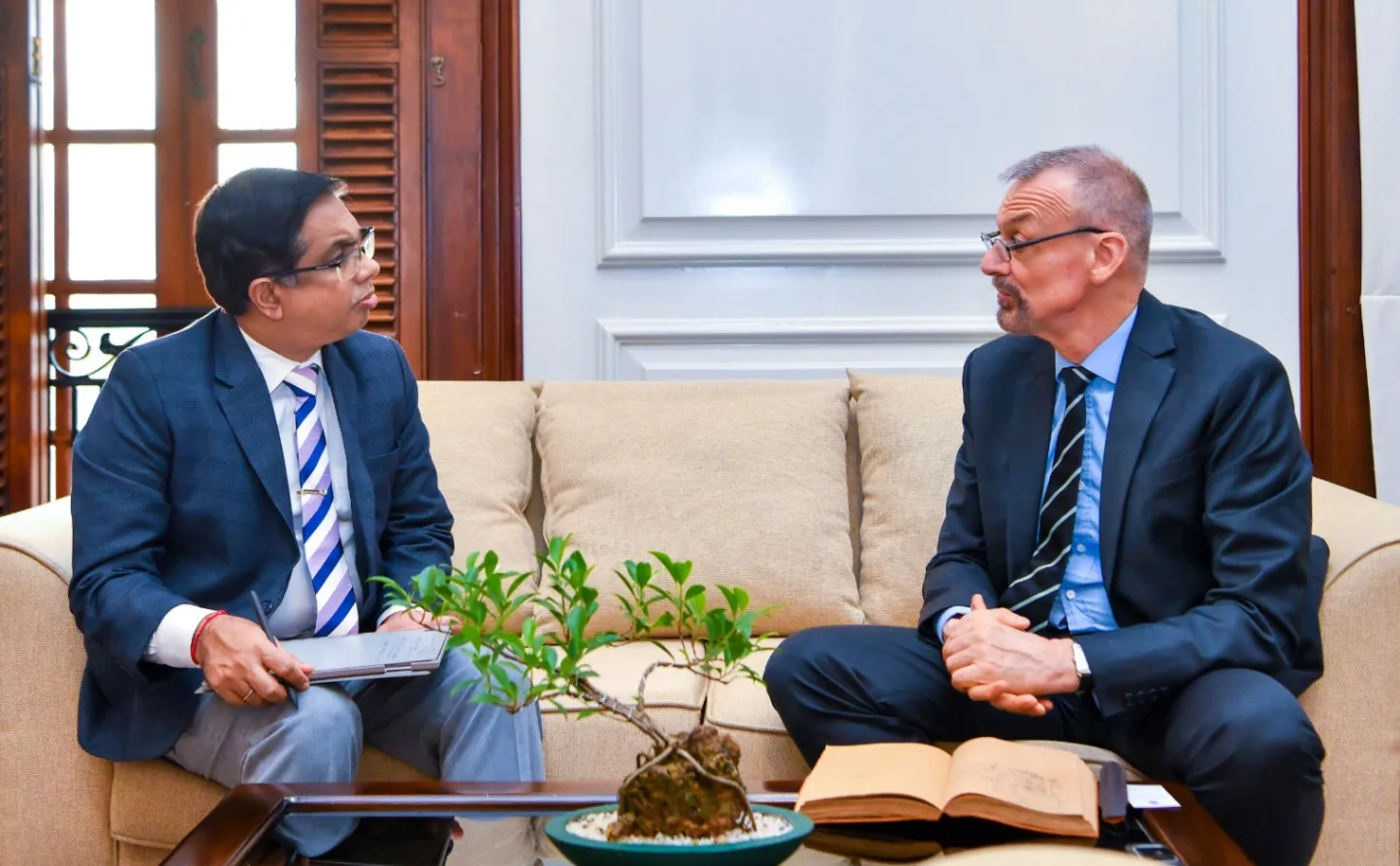 ஜனாதிபதியின் செயலாளர் – பிரான்ஸ் தூதுவர் சந்திப்பு