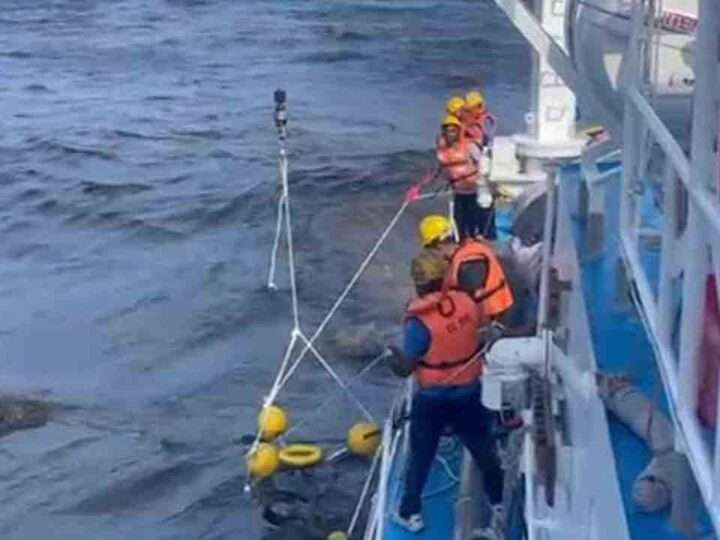 கொழும்பு துறைமுக கச்சா எண்ணெய் கசிவு கட்டுப்பாட்டுக்குள்