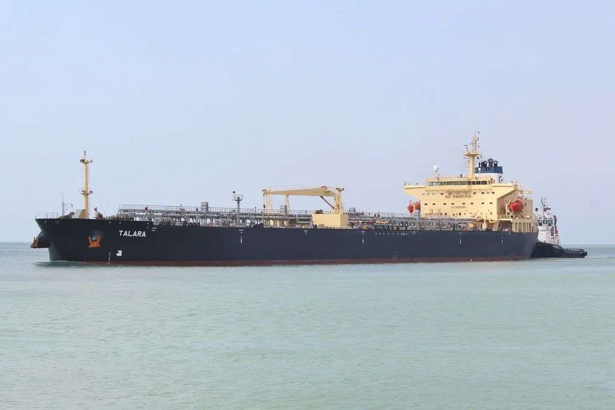 18 பணியாளர்களுடன் எண்ணெய்க் கப்பலை முற்றுகையிட்ட ஈரான்