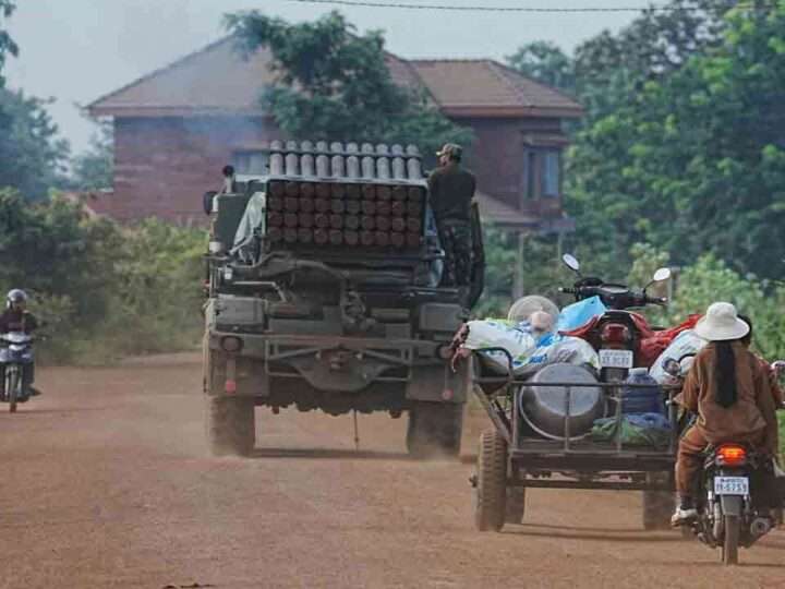 கம்போடியா மீது தாய்லாந்து மீண்டும் வான்வழித் தாக்குதல்