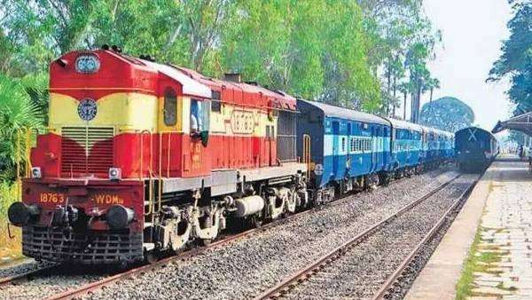 கொழும்பு – புத்தளம் ரயில் சேவை நாளை மீண்டும் ஆரம்பம்