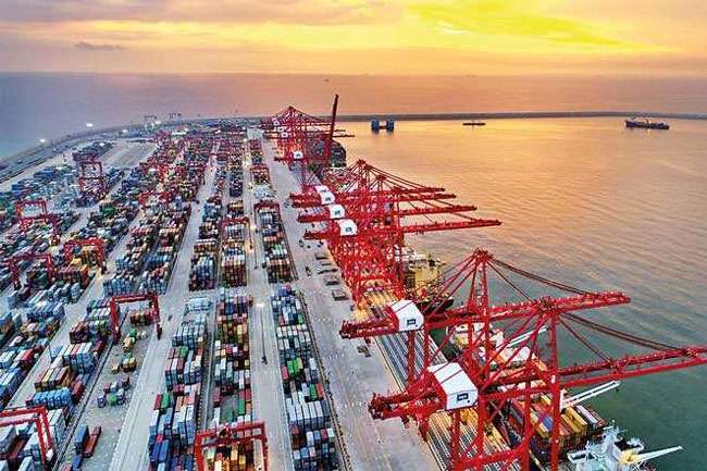 2025 இல் கொழும்புத் துறைமுகம் எட்டிய புதிய மைல்கல்