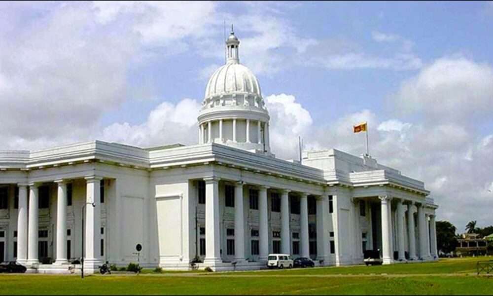 கொழும்பு மாநகர சபை நிர்வாக நடவடிக்கைகளில் சிக்கல் ஏற்படும் அபாயம்!