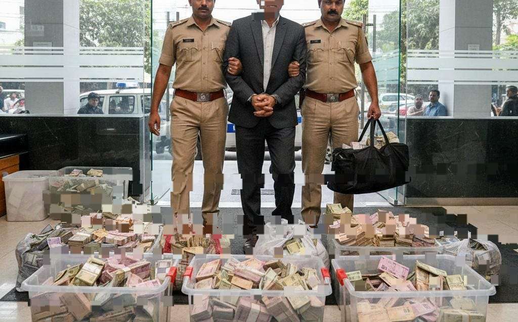 28 கோடிக்கும் அதிக பணத்துடன் ஒருவர் கைது!