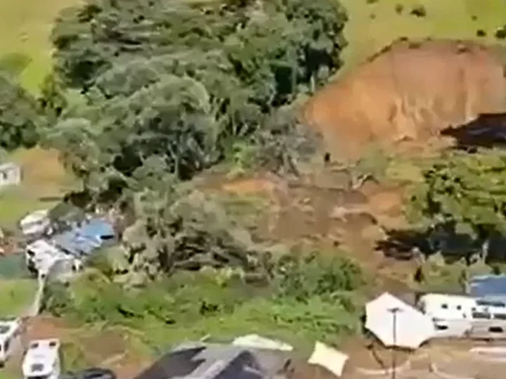 நியூசிலாந்தில் பாரிய மண்சரிவு