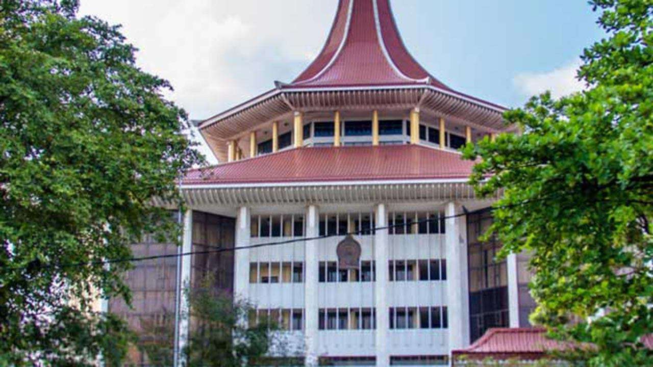 அவசரகாலச் சட்ட விதிமுறைகளுக்கு எதிரான 2 மனுக்கள் தள்ளுபடி!