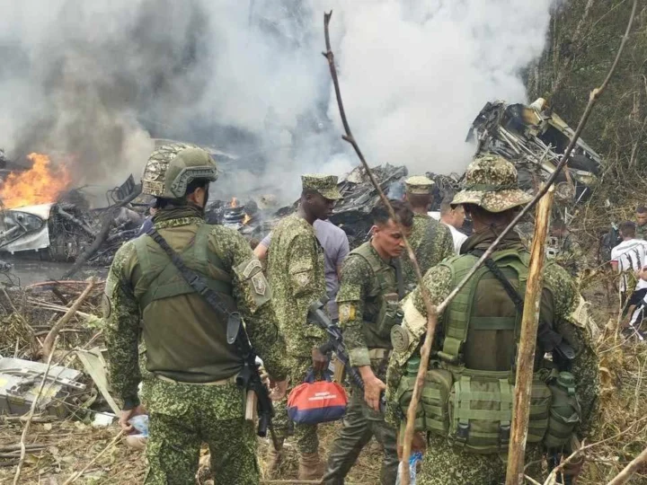 கொலம்பியாவில் இடம்பெற்ற விமான விபத்தில் 34 பேர் பலி