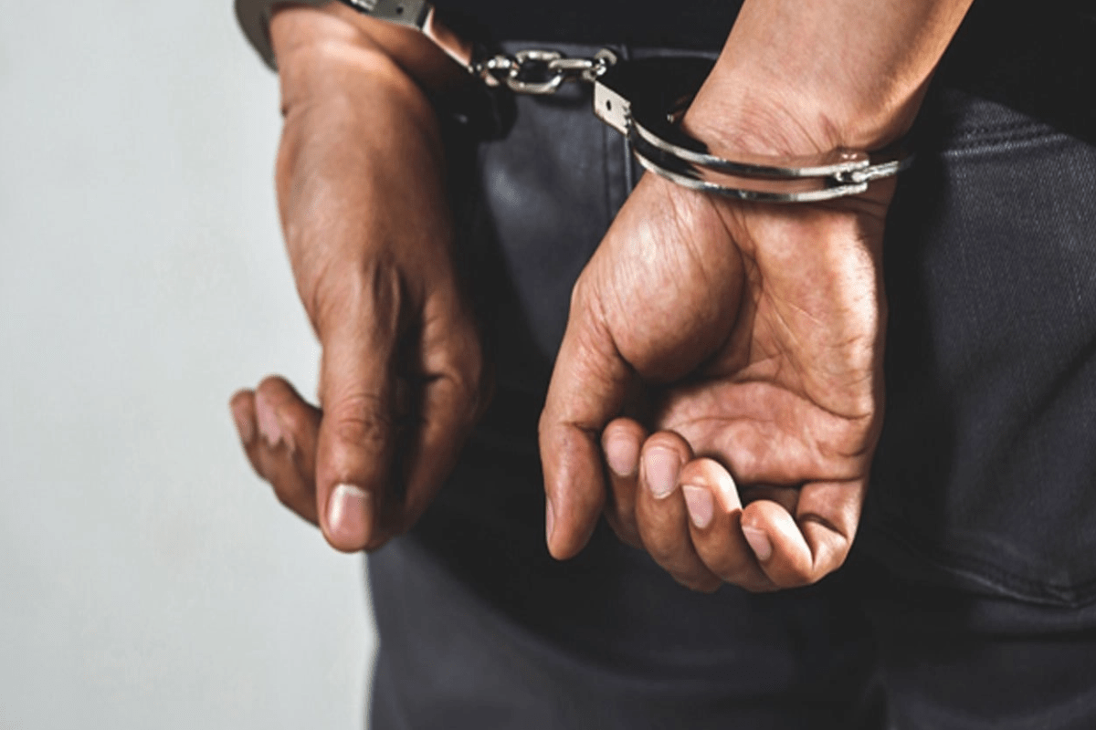 மோட்டார் போக்குவரத்து ஆணையாளர் நாயகம் கைது!