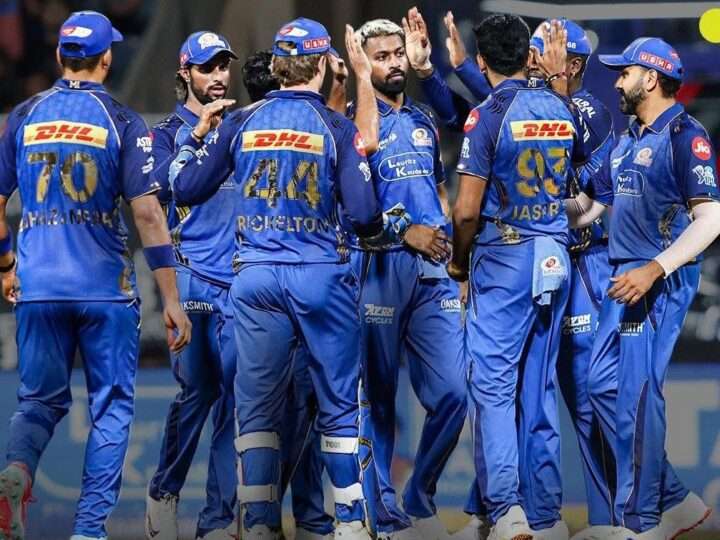 முதல் போட்டியில் வென்றது மும்பை