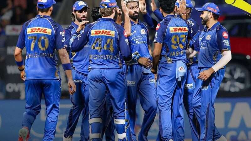 முதல் போட்டியில் வென்றது மும்பை