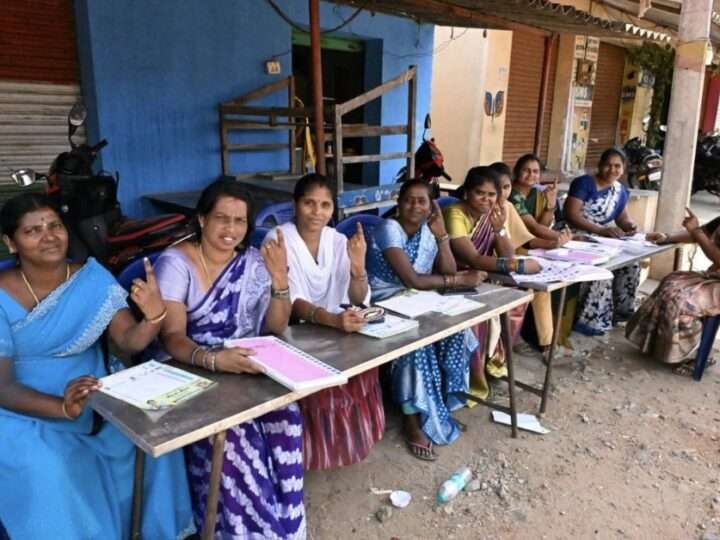 தமிழக சட்​டப்​பேர​வைத் தேர்​தல் வாக்​குப் ​பதிவு