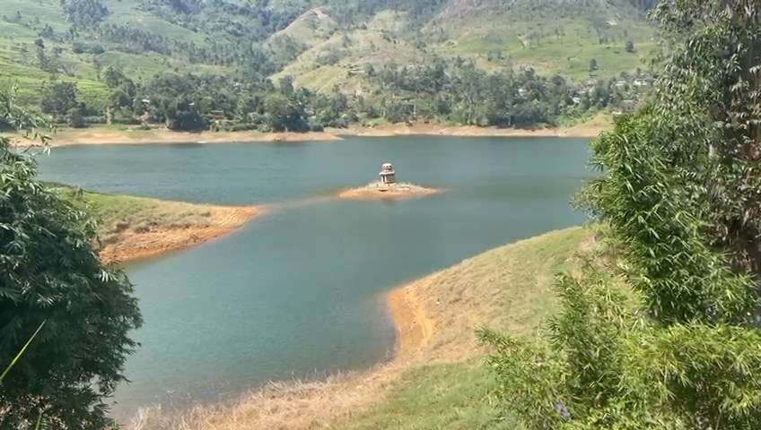 காசல்ரீ, மவுசாக்கலை நீர்த்தேக்கங்களின் நீர்மட்டம் வீழ்ச்சி